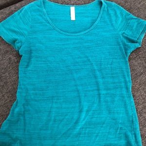 LulaRoe Medium Classic top